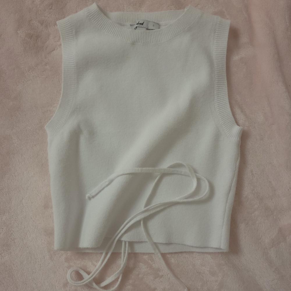 White top